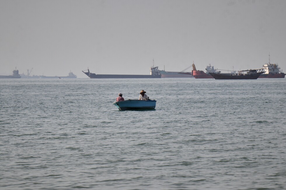 Barcos secuestrados y hundidos: la tensión explota en el Estrecho de Ormuz
