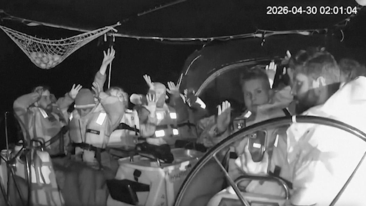 Israel detiene a activista español de flotilla Gaza: ¿tortura incluida?