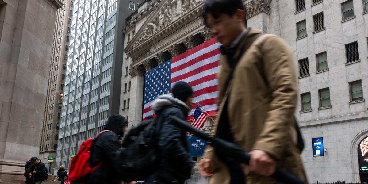 ¡Bolsa al Alza! Jefferies Ve el Fin del Bajón Laboral y Tensiones con Irán