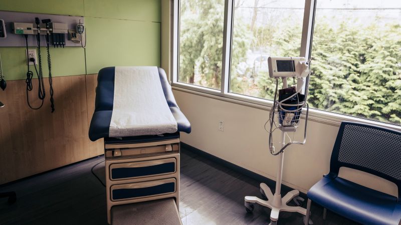 Mujer británica vence al NHS tras 10 años de lucha por esterilización