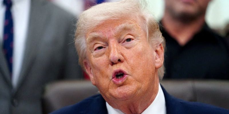 Trump sorprende: "Pensé que la bolsa caería un 20% por la guerra con Irán"