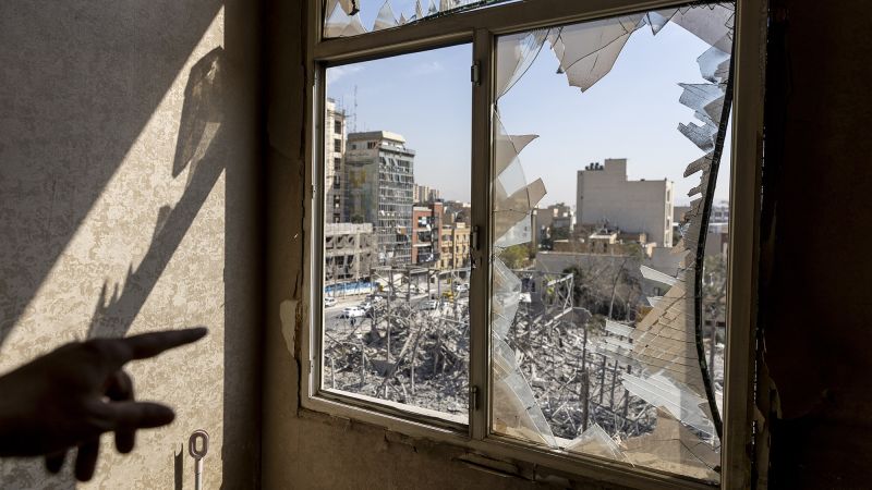 Submarino USA hunde fragata iraní: ¿Guerra total en marcha?