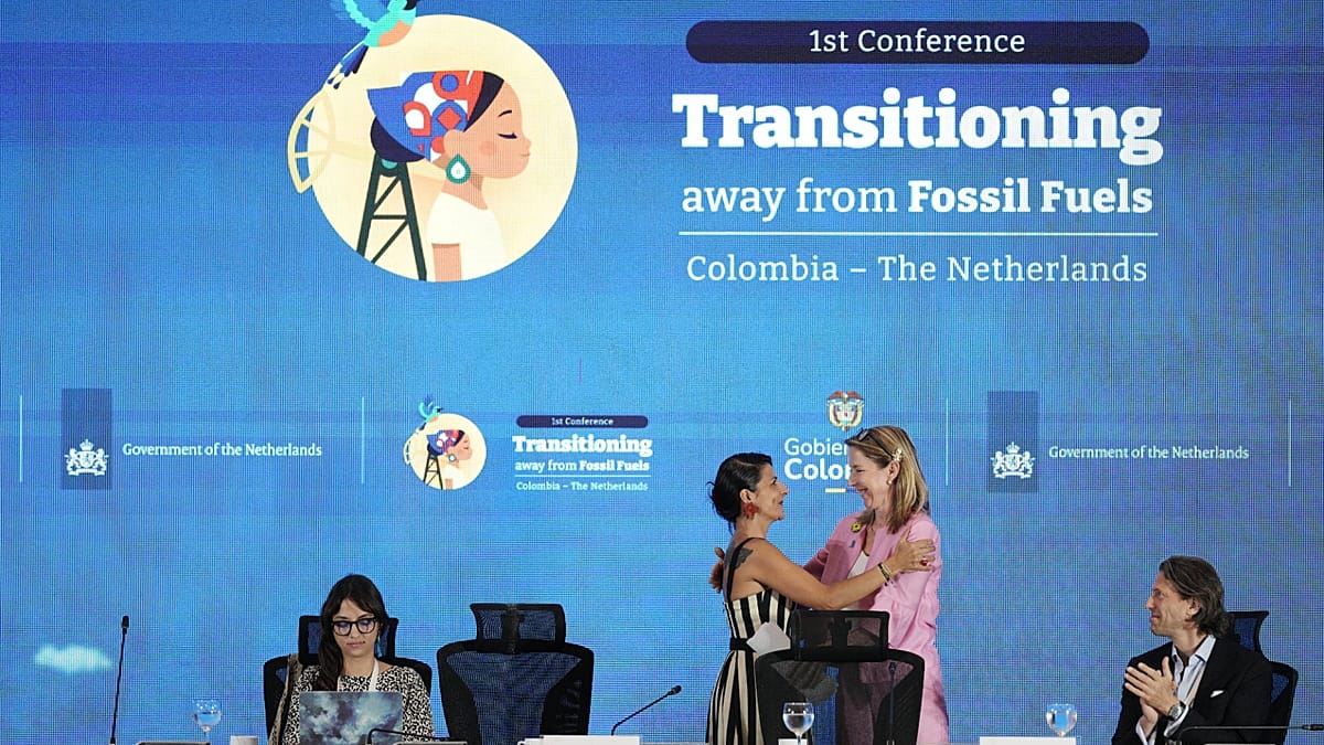 UE clama fin a nuevos pozos fósiles en crisis global de energía