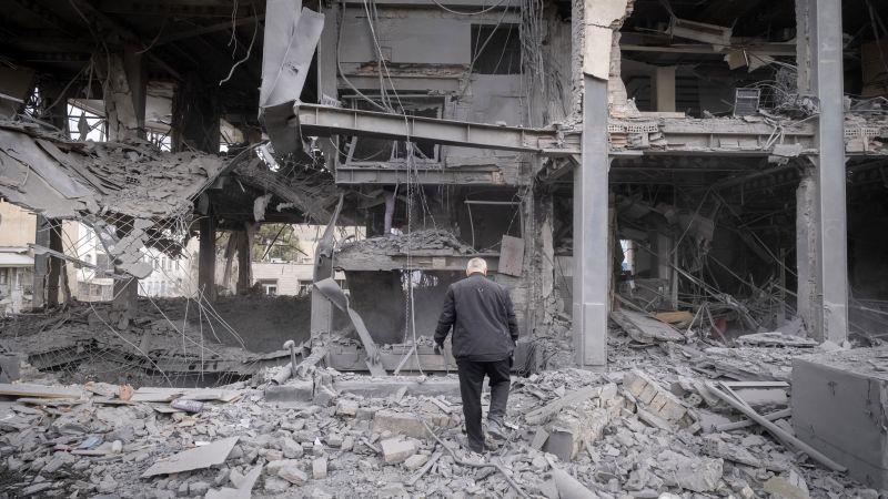 Trump amenaza con aniquilar el petróleo iraní: la guerra se calienta