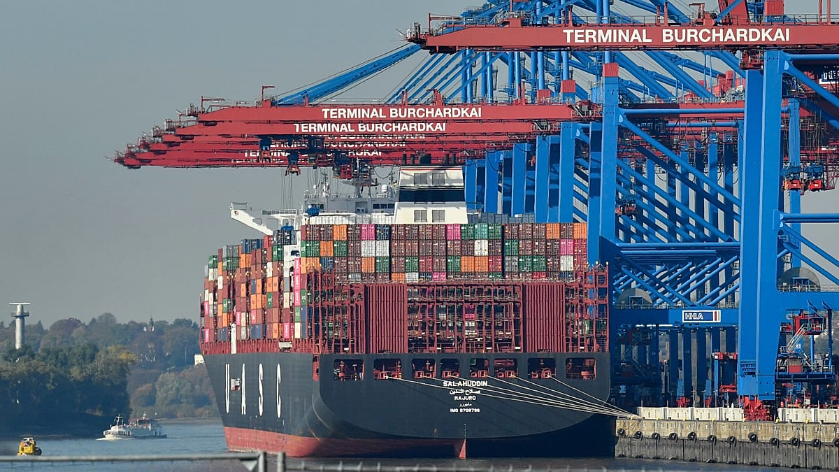 Tensiones en Irán disparan precios de la energía: el comercio con Europa se hunde