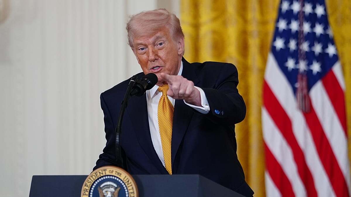 Trump da ultimátum a la UE: aranceles disparados si no cumplen el pacto comercial