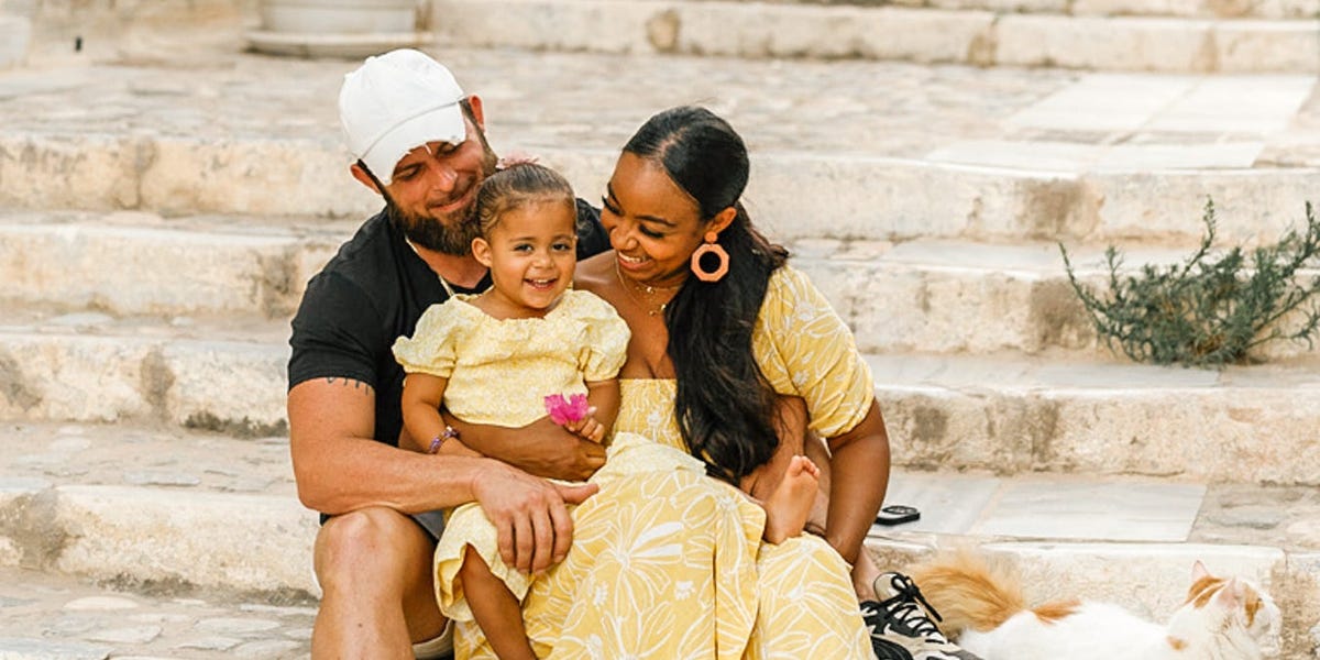 Familia americana elige exilio por sanidad barata en Turquía y Portugal