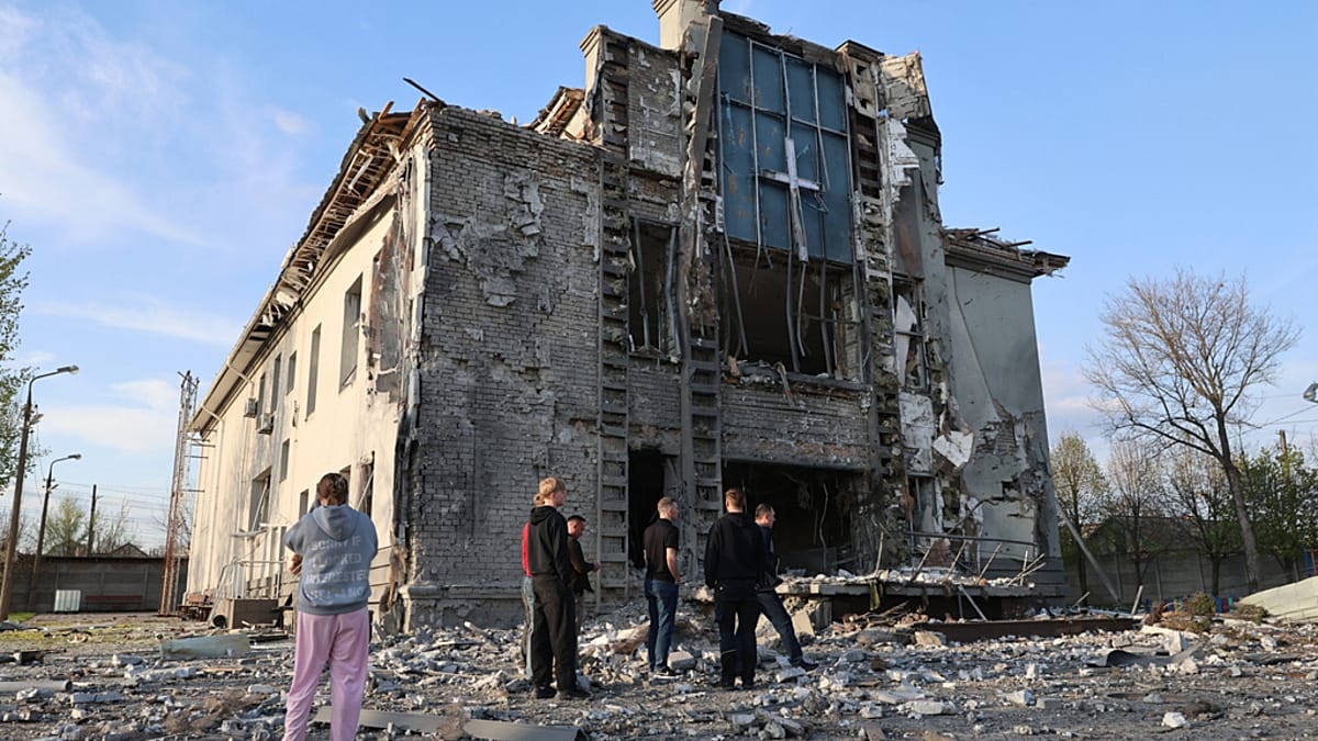 Adolescente muerto en Ucrania por drones rusos: la guerra no para