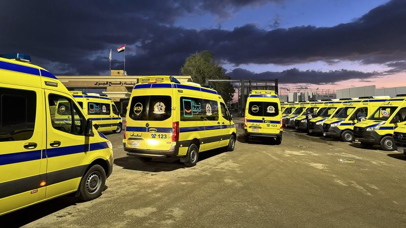 Caos total en Rafah: Solo 40 cruzan la frontera al día