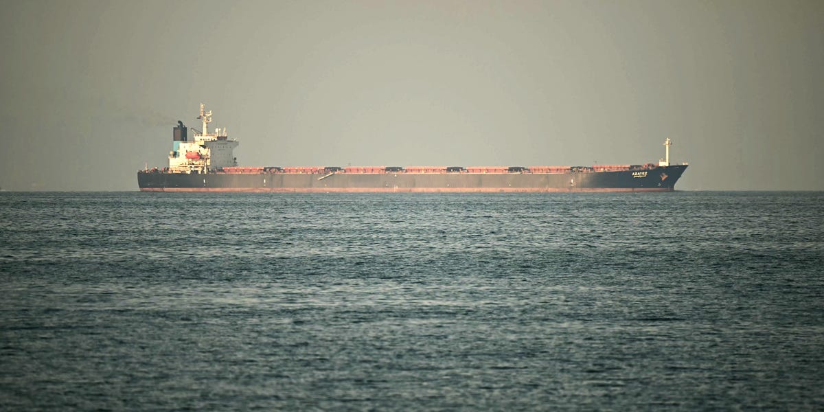 Ataques a Irán: el petróleo podría explotar a 100 dólares el barril