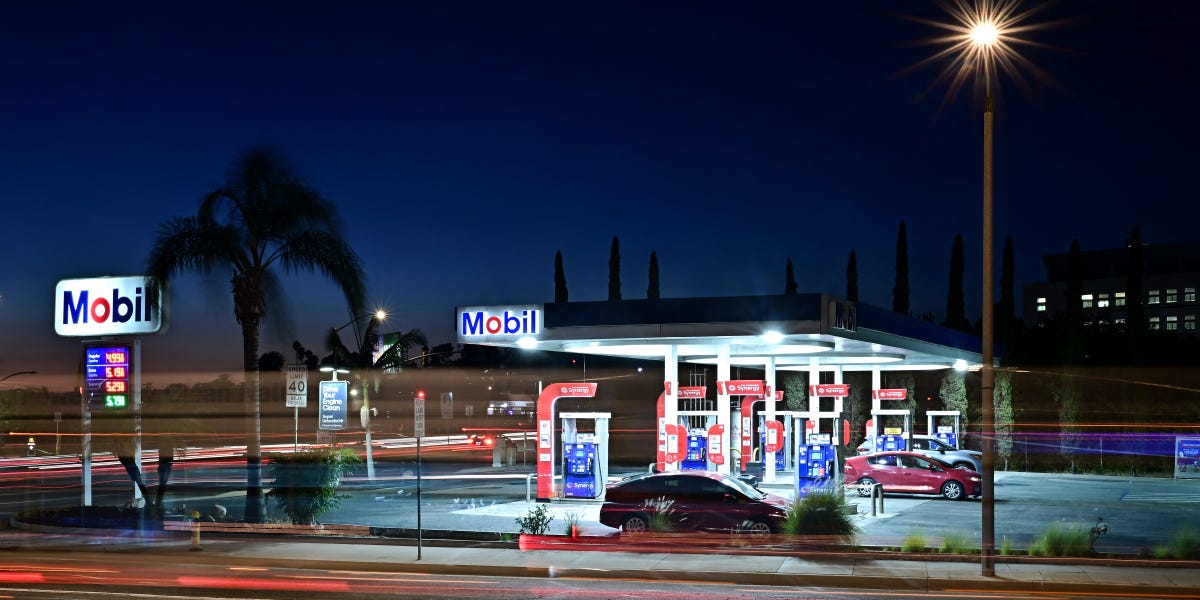 Gasolina por las nubes en EE.UU.: el mayor salto en años por Irán