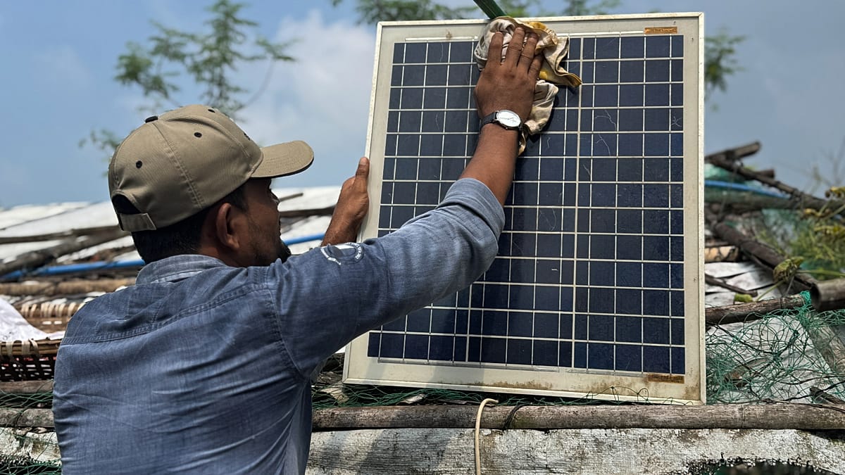 El panel solar de bolsillo que se ha vuelto imprescindible en guerras y desastres