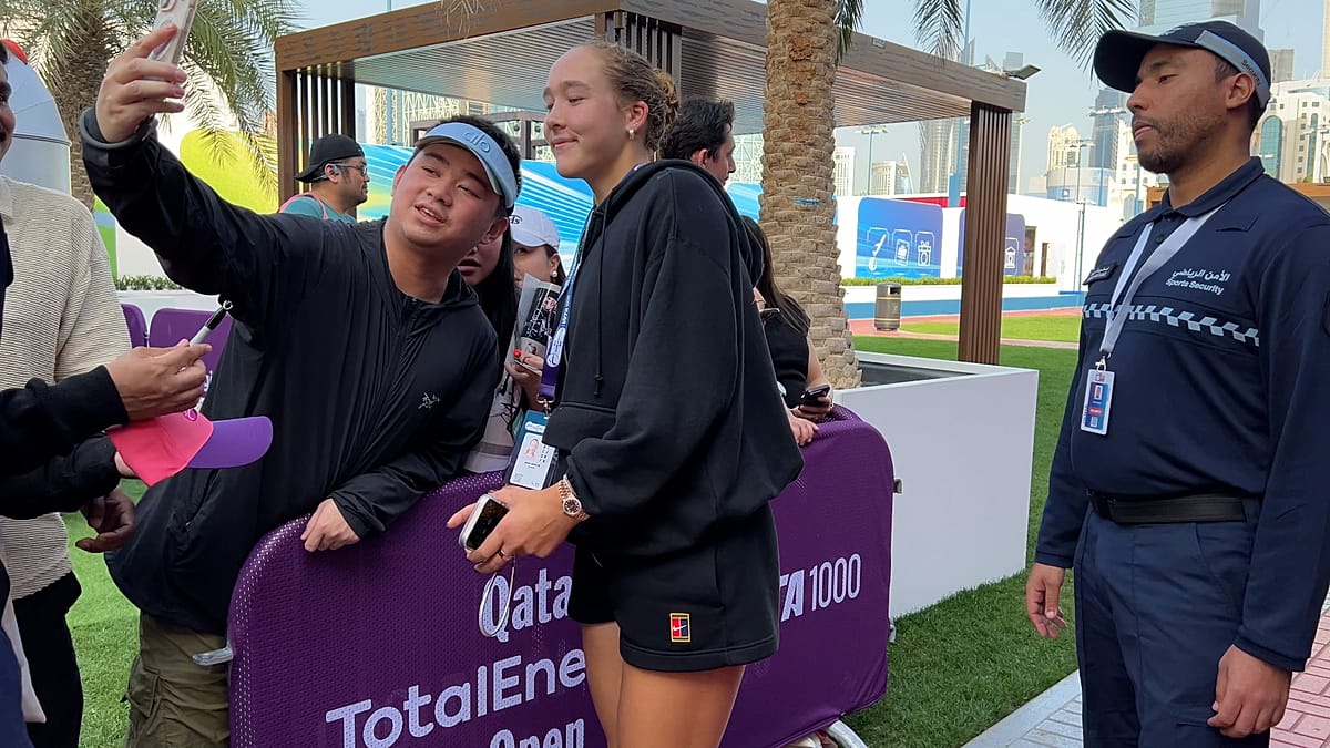 Swiatek domina Doha sin Sabalenka: Arranca la temporada WTA con viento y sorpresas