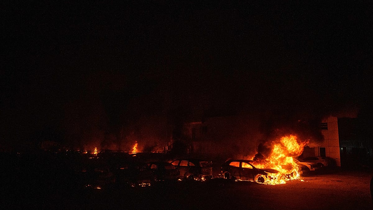 Ucrania quema refinerías rusas: Rusia contraataca con 219 drones