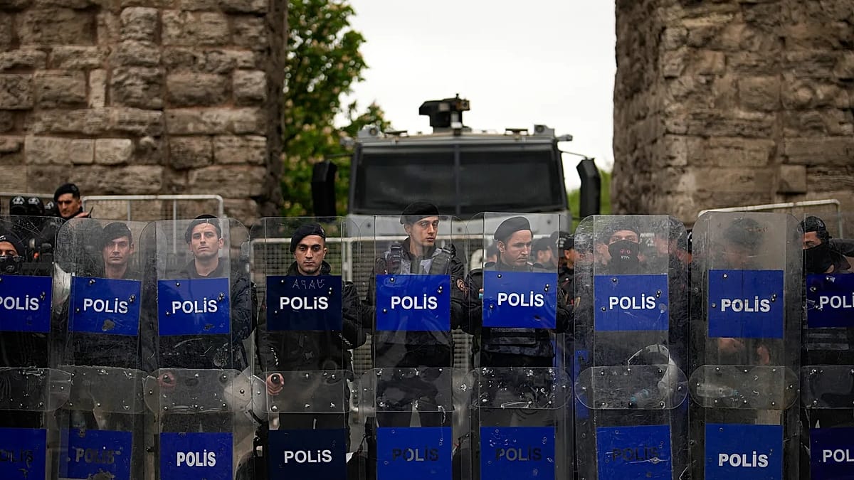 Detenciones masivas en Estambul: Turquía aprieta antes del Día del Trabajo