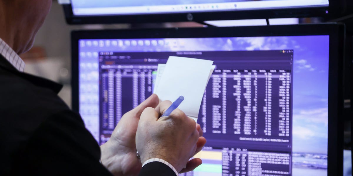 Gestor liquida 70% de acciones por guerra en Irán: ¿Viene la estanflación?