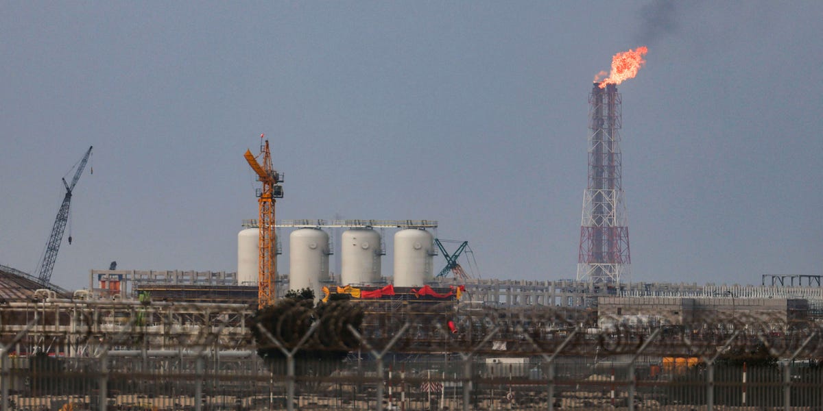 Crisis en Qatar: el gas natural se dispara y tus facturas podrían sufrir