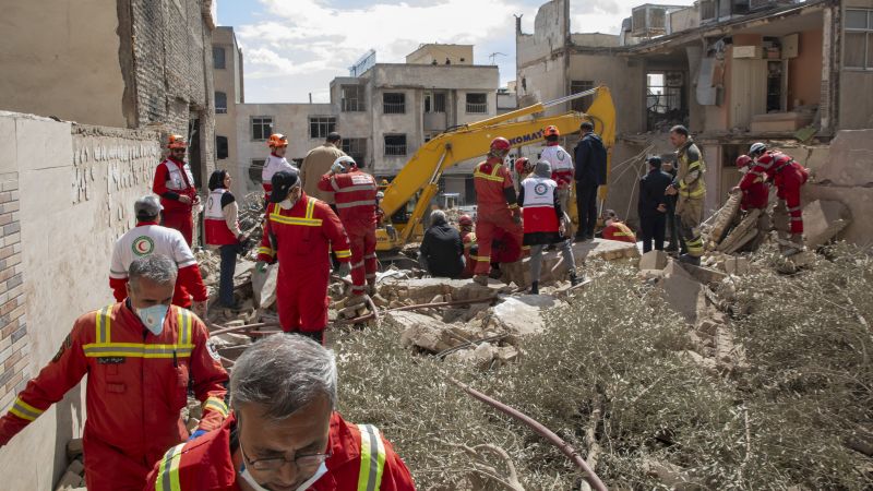 Trump amenaza con arrasar el petróleo de Irán: el mundo al borde del caos