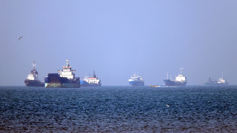 Imágenes satelitales pillan a Irán: su nuclear sobrevive a ataques de EE.UU.