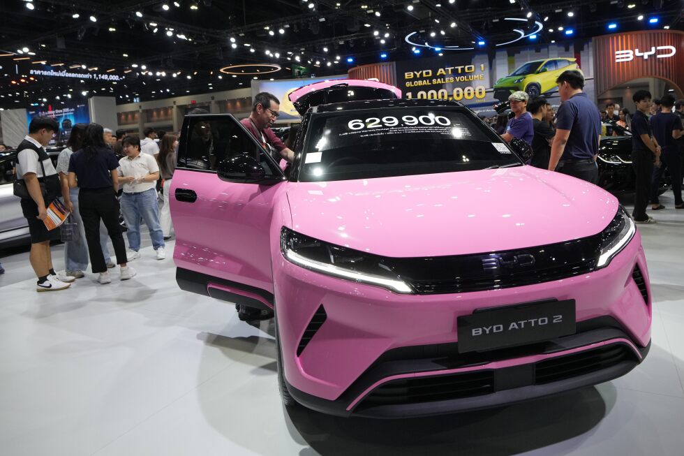 China arrasa con exportaciones de coches: suben un 82% en marzo