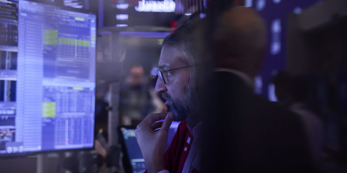 Nasdaq en corrección: la guerra con Irán dispara el petróleo y hunde la tecnología