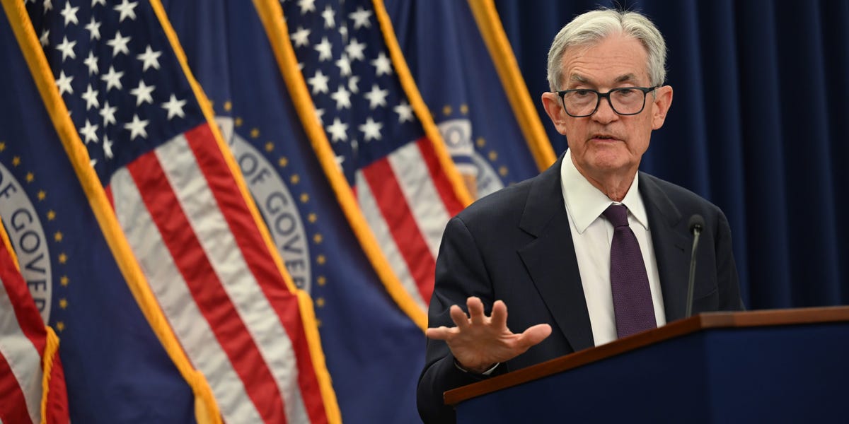 Guerra en Irán: ¿Adiós recortes y hola subidas de tipos en la Fed?