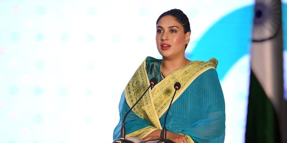 Princesa india salva fortuna real de la crisis con astucia