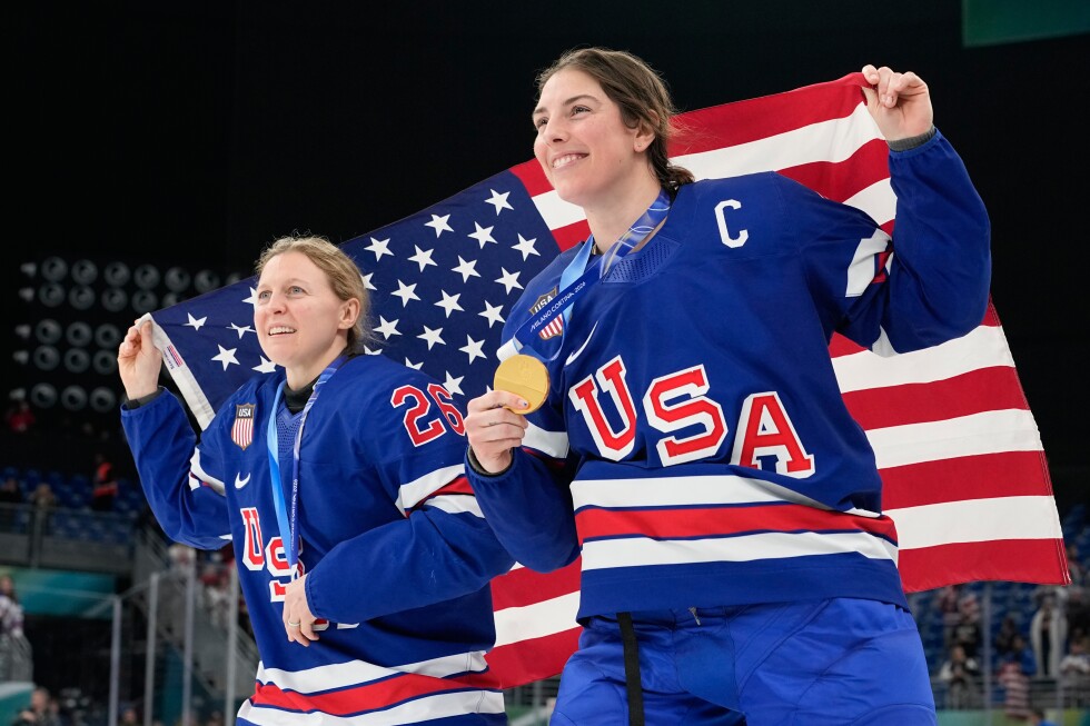 Polémica por el chiste de Trump al equipo femenino de hockey de oro