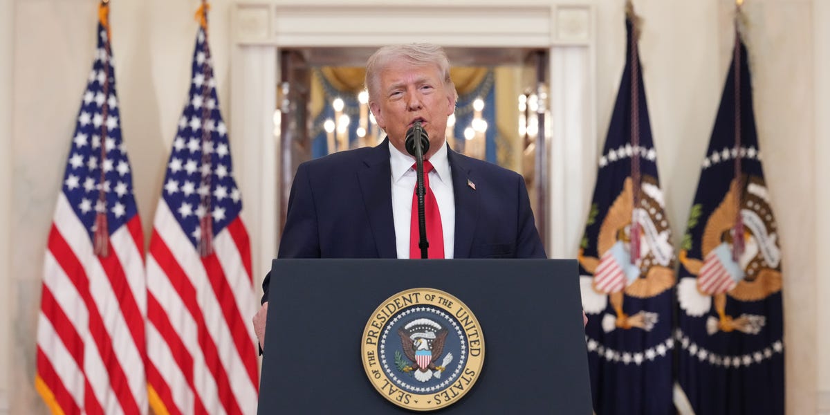 Trump celebra el rescate épico de un piloto derribado en Irán